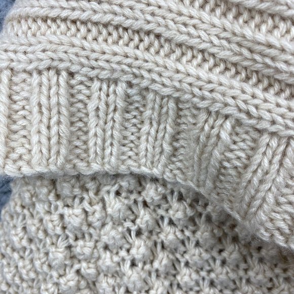 Talbots Chunky Womens Sweater Cardigan Acrylic Wool Alpaca blend Size Medium - Picture 3 of 7